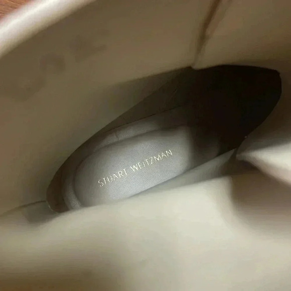 Stuart Weitzman Mckenzee Croc Embossed Leather Ankle Boots, size 40 - Picture 9 of 14